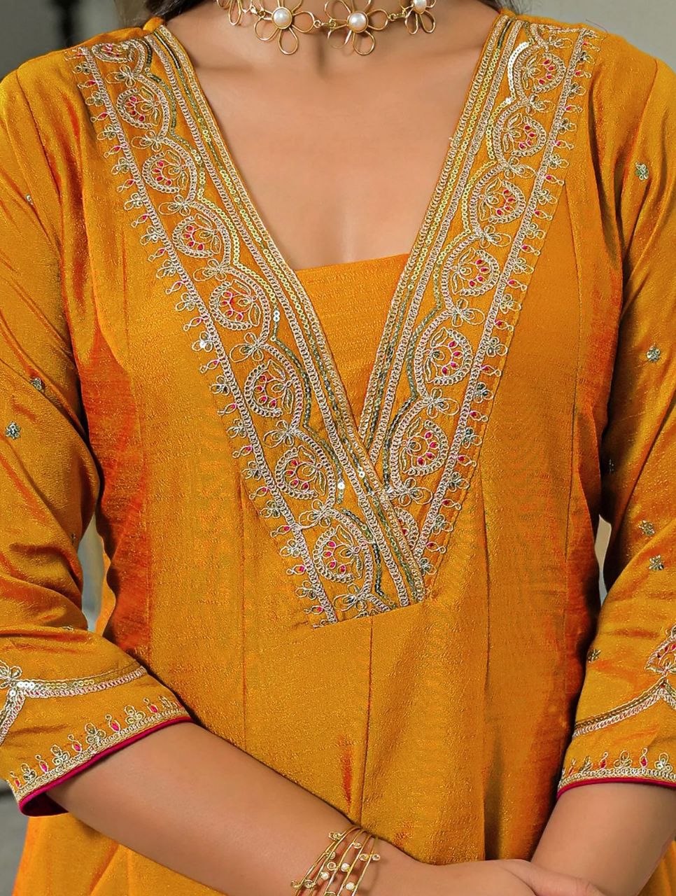 Royal Vichitra Silk Embroidered Kurta Set