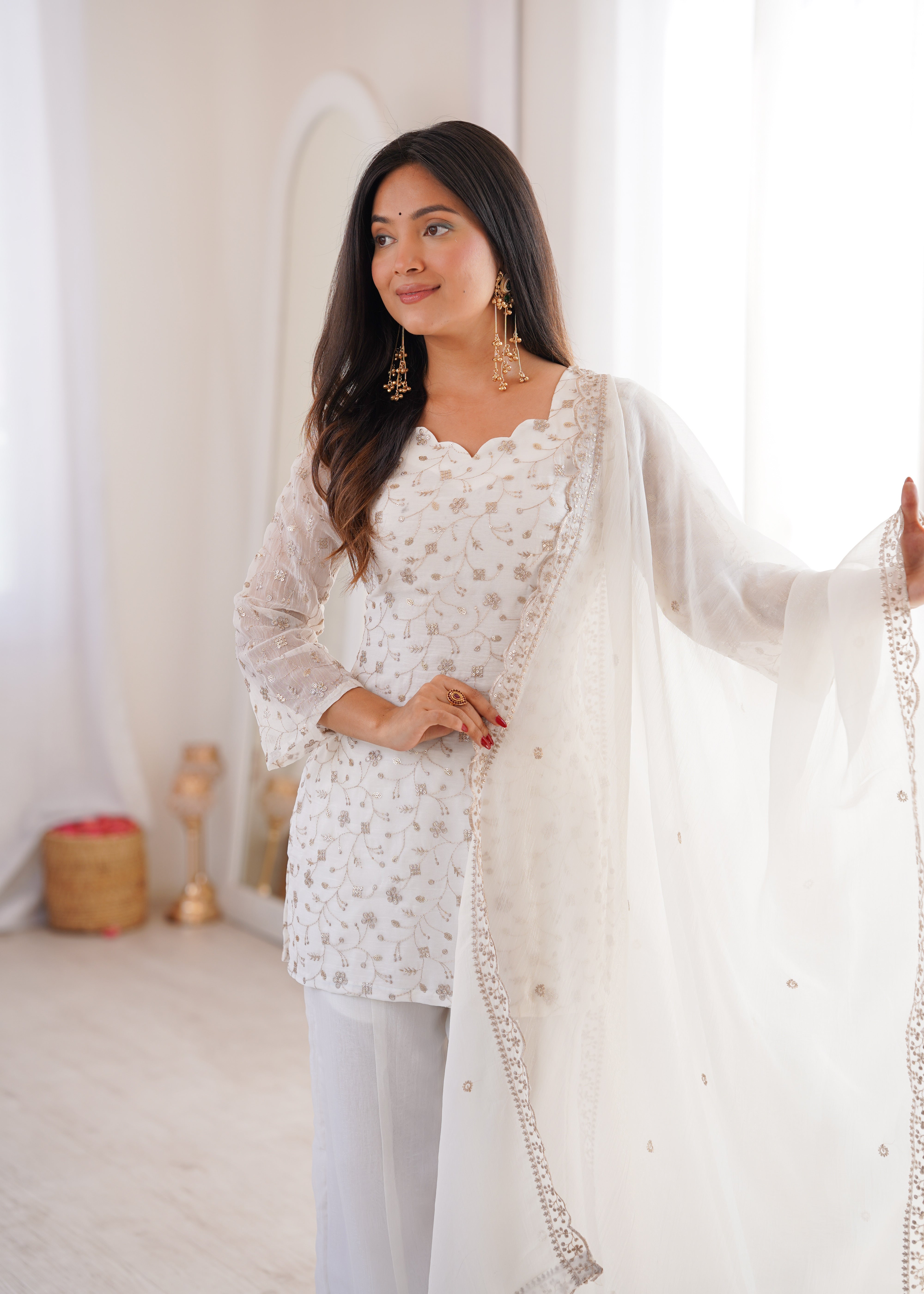 White Color Crunchy Silk Zari Sequince Embroidered Work Anarkali Set Full Stitched.