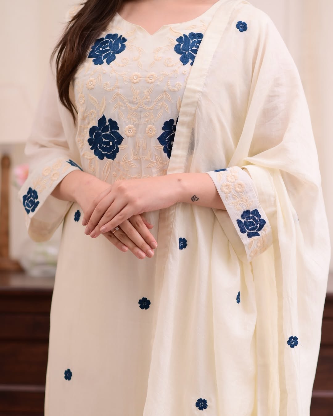 Elegant Off-White Embroidered Kurta Set
