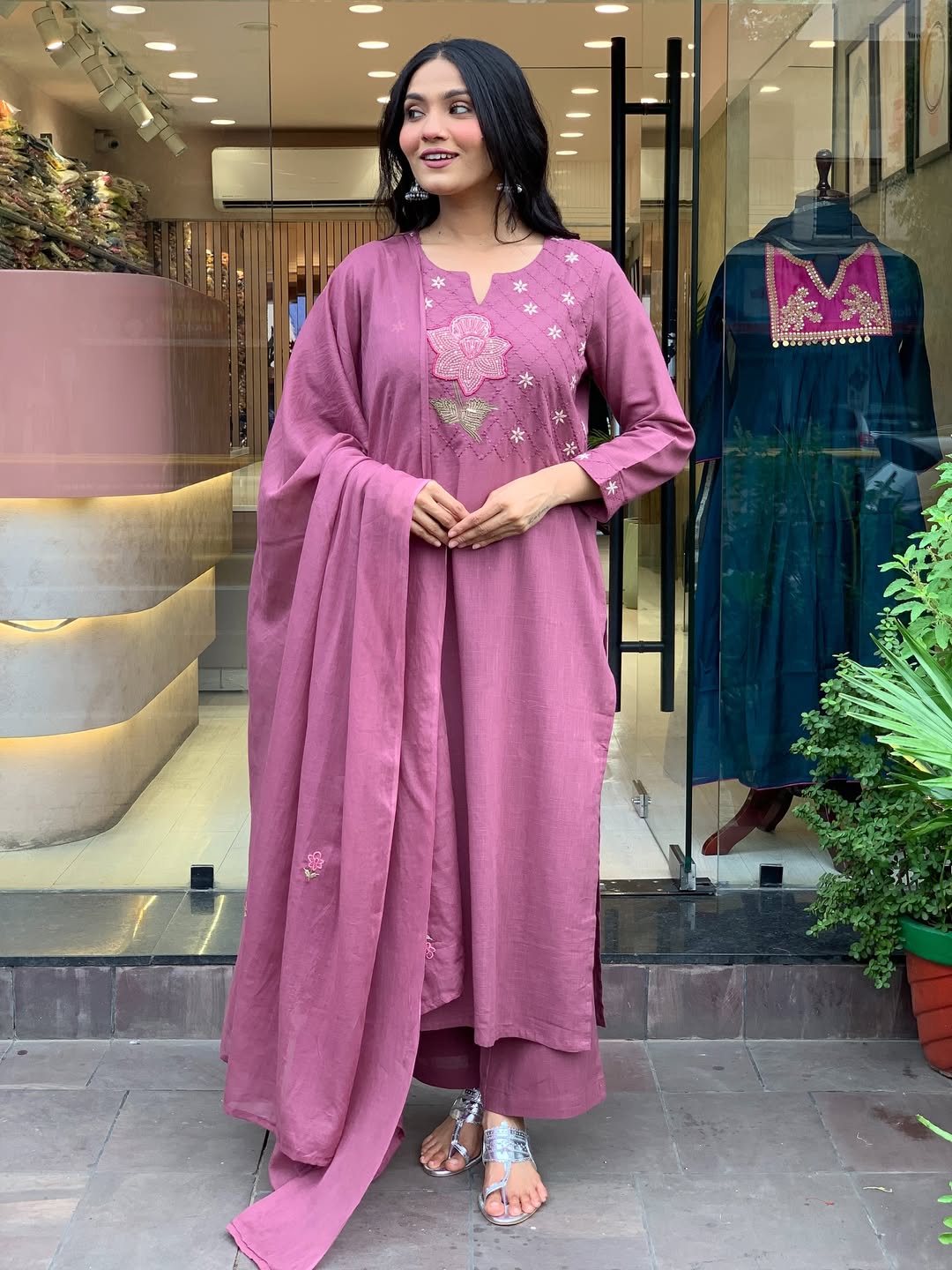 Elegant Mauve 3-Piece Kurta Set with Dupatta