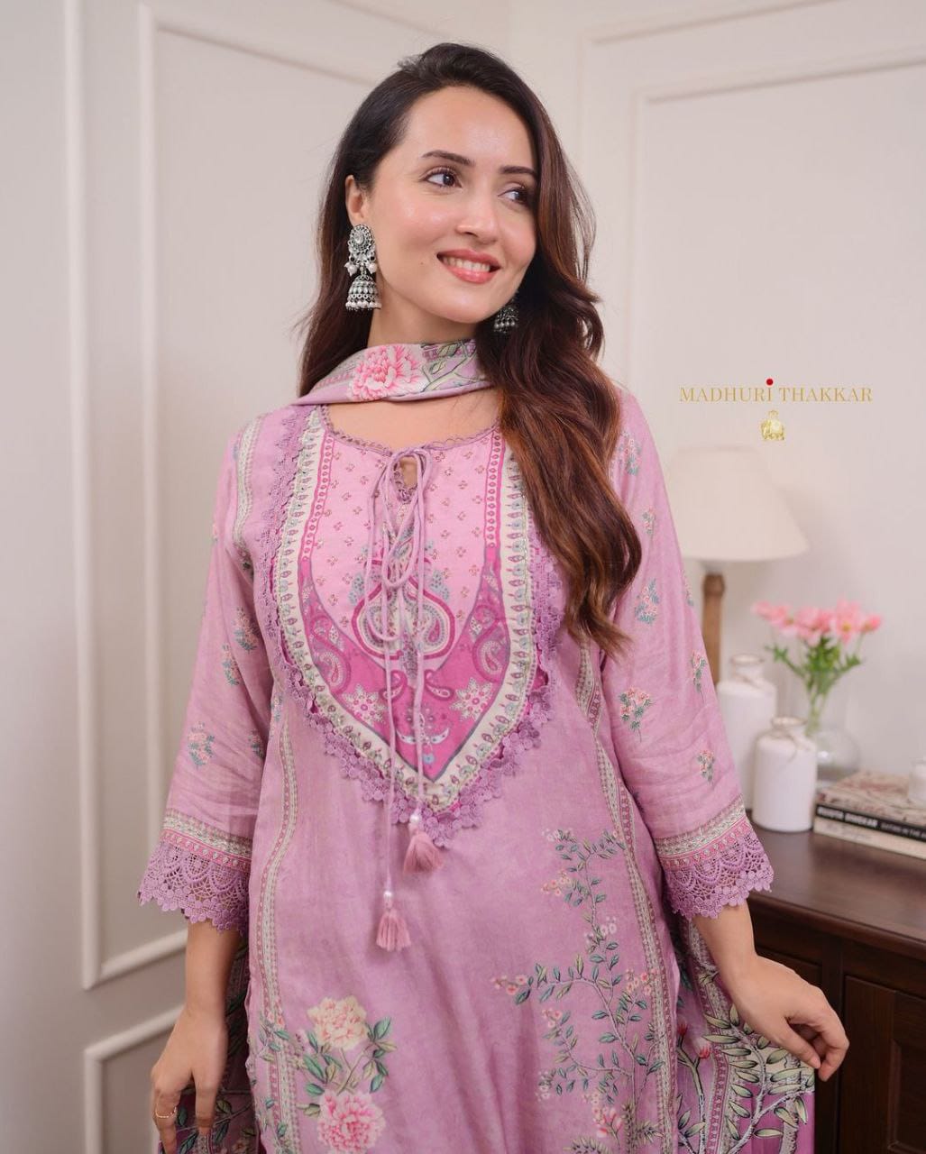 Elegant Lilac Floral Printed Straight Kurta, Pant & Dupatta Set for Women