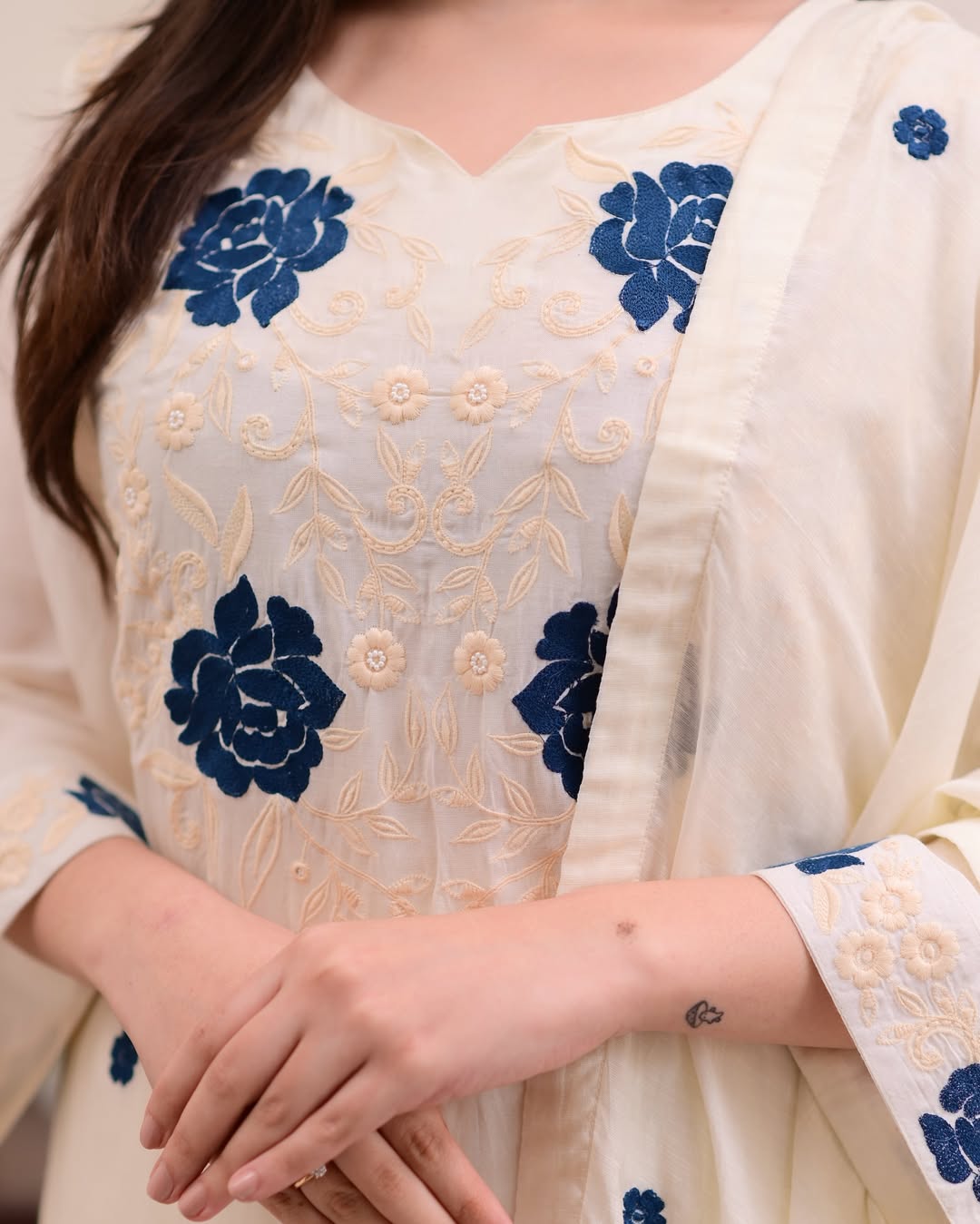 Elegant Off-White Embroidered Kurta Set