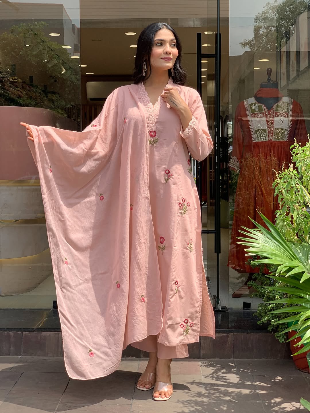 Blush Pink Floral Embroidered Chanderi Kurta Set with Dupatta