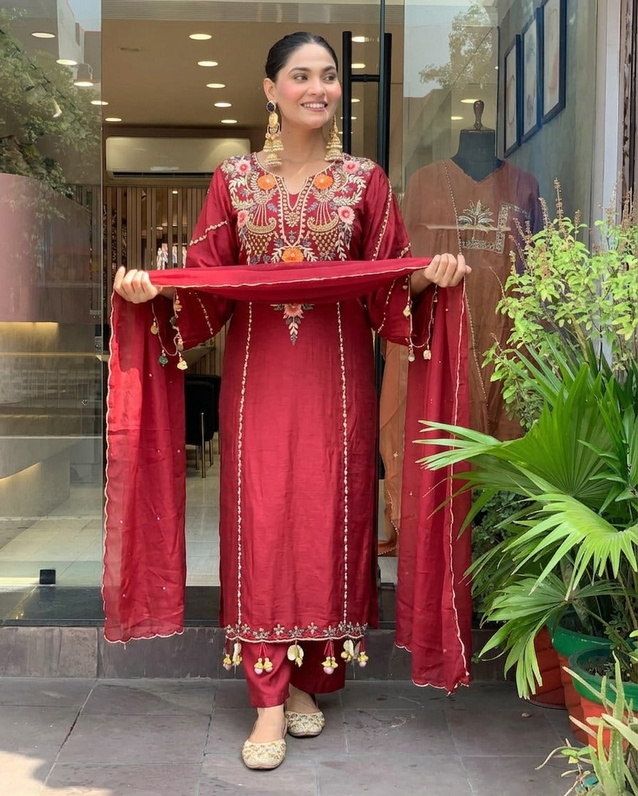 Elegant Maroon Chanderi Silk Heavily Embroidered Kurta Pant Set With Dupatta