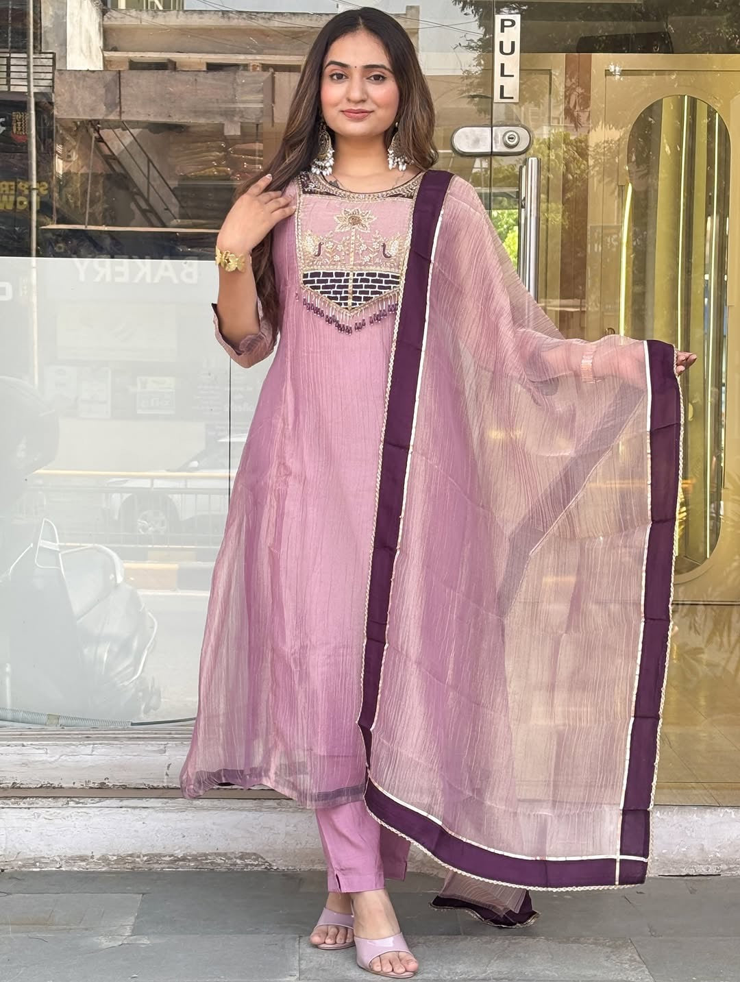 Pastel Mauve Ethnic Kurta Pant Set with Matching Dupatta