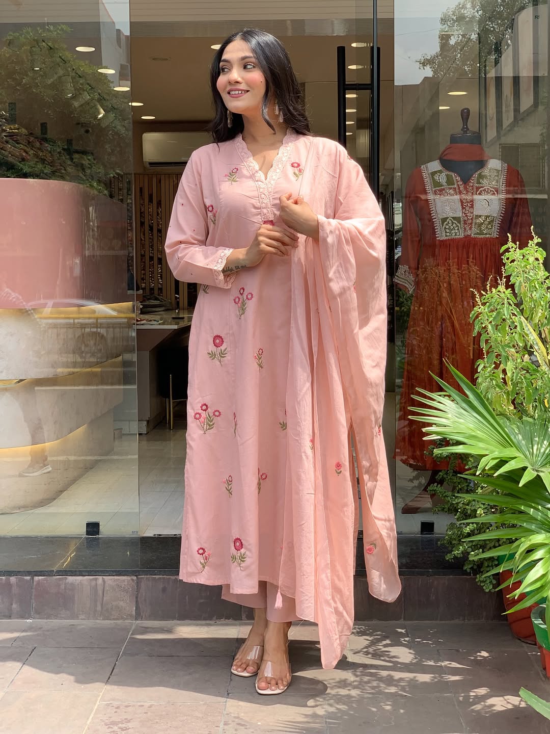 Blush Pink Floral Embroidered Chanderi Kurta Set with Dupatta
