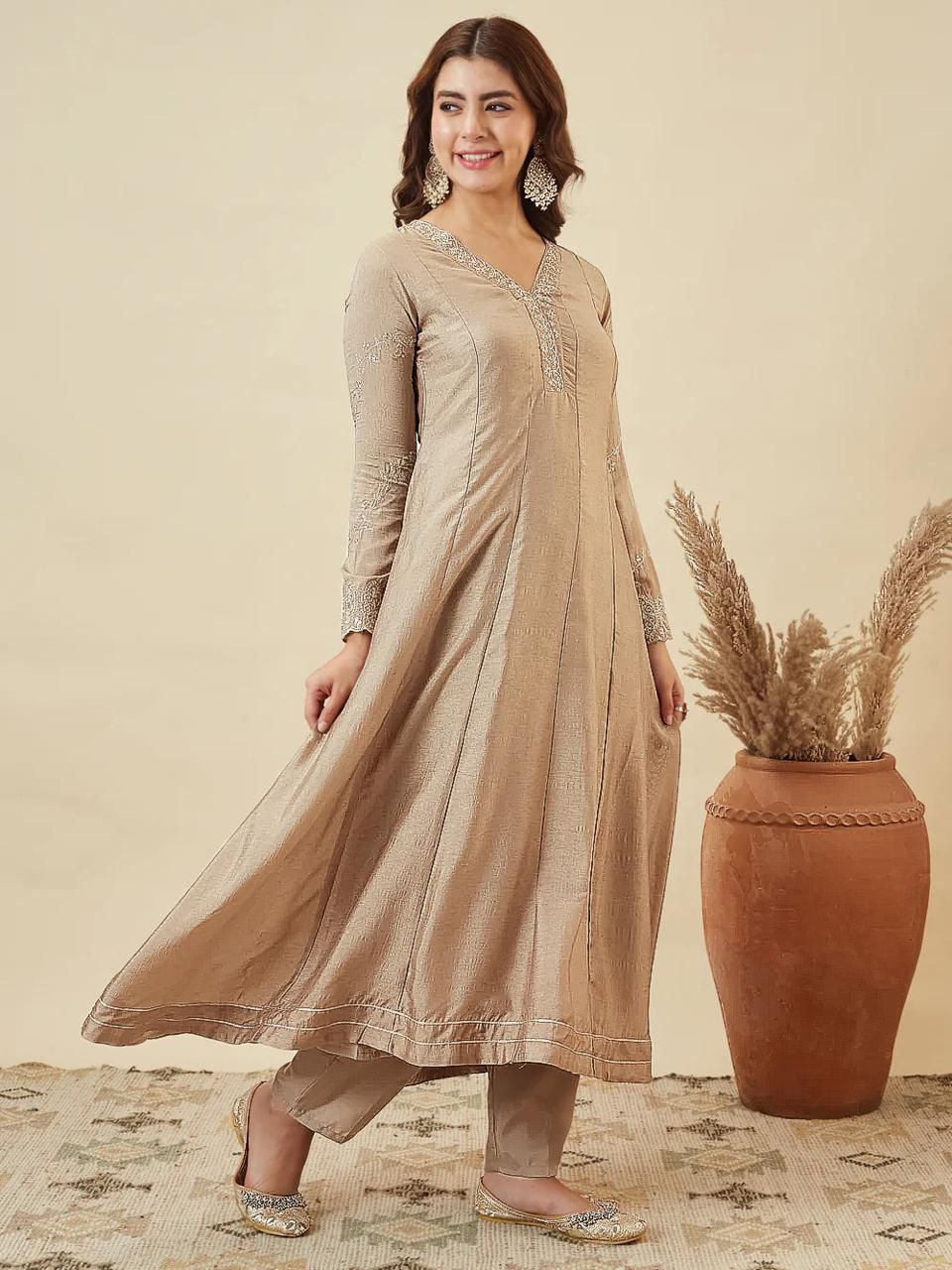 Zareen Aura Embroidered Anarkali Kurti Pant Set