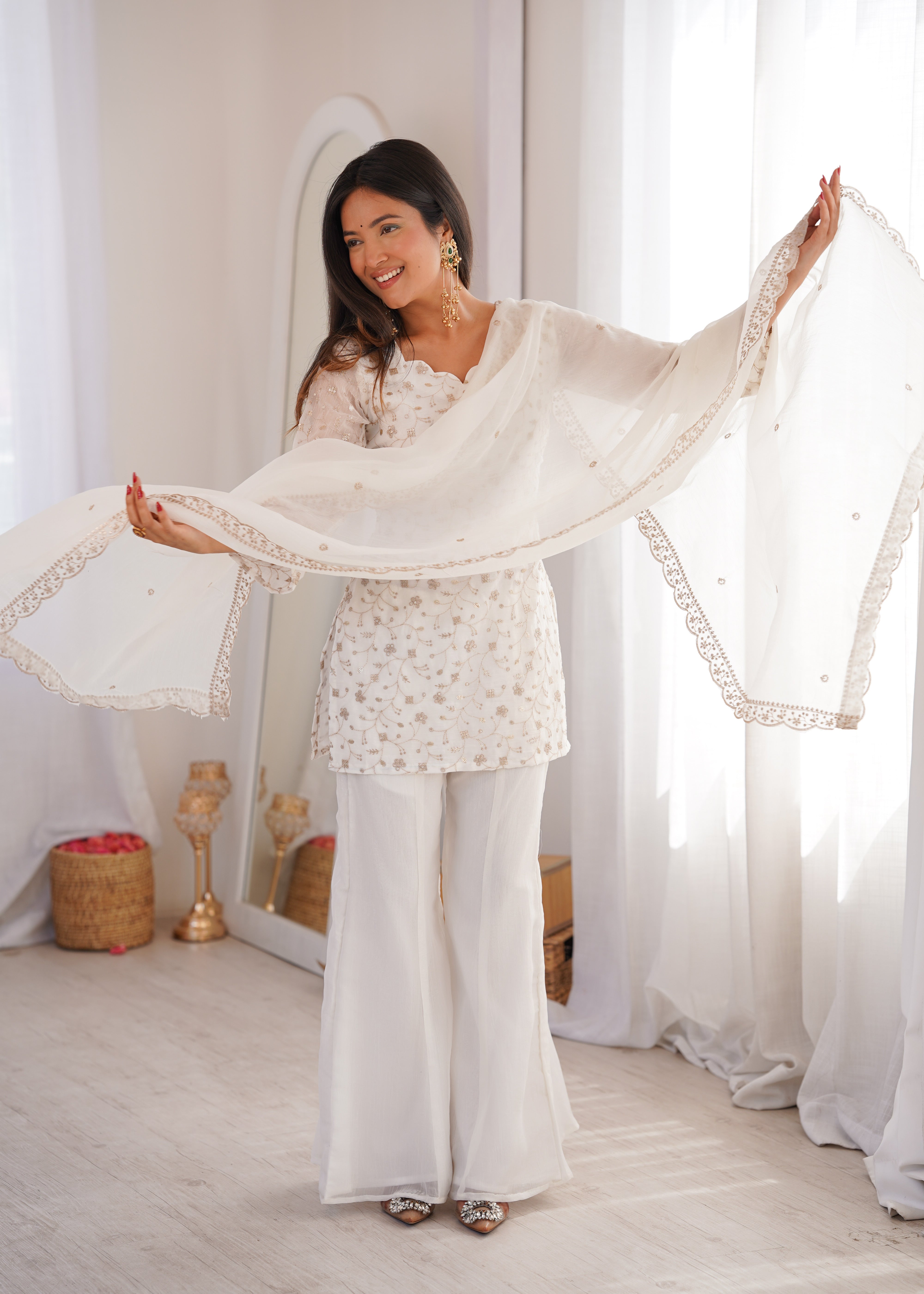 White Color Crunchy Silk Zari Sequince Embroidered Work Anarkali Set Full Stitched.