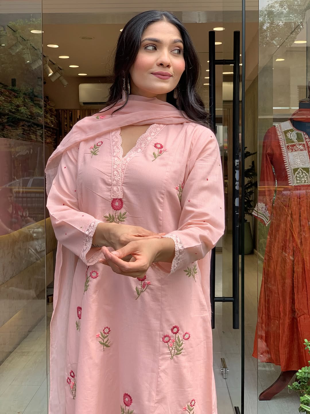 Blush Pink Floral Embroidered Chanderi Kurta Set with Dupatta