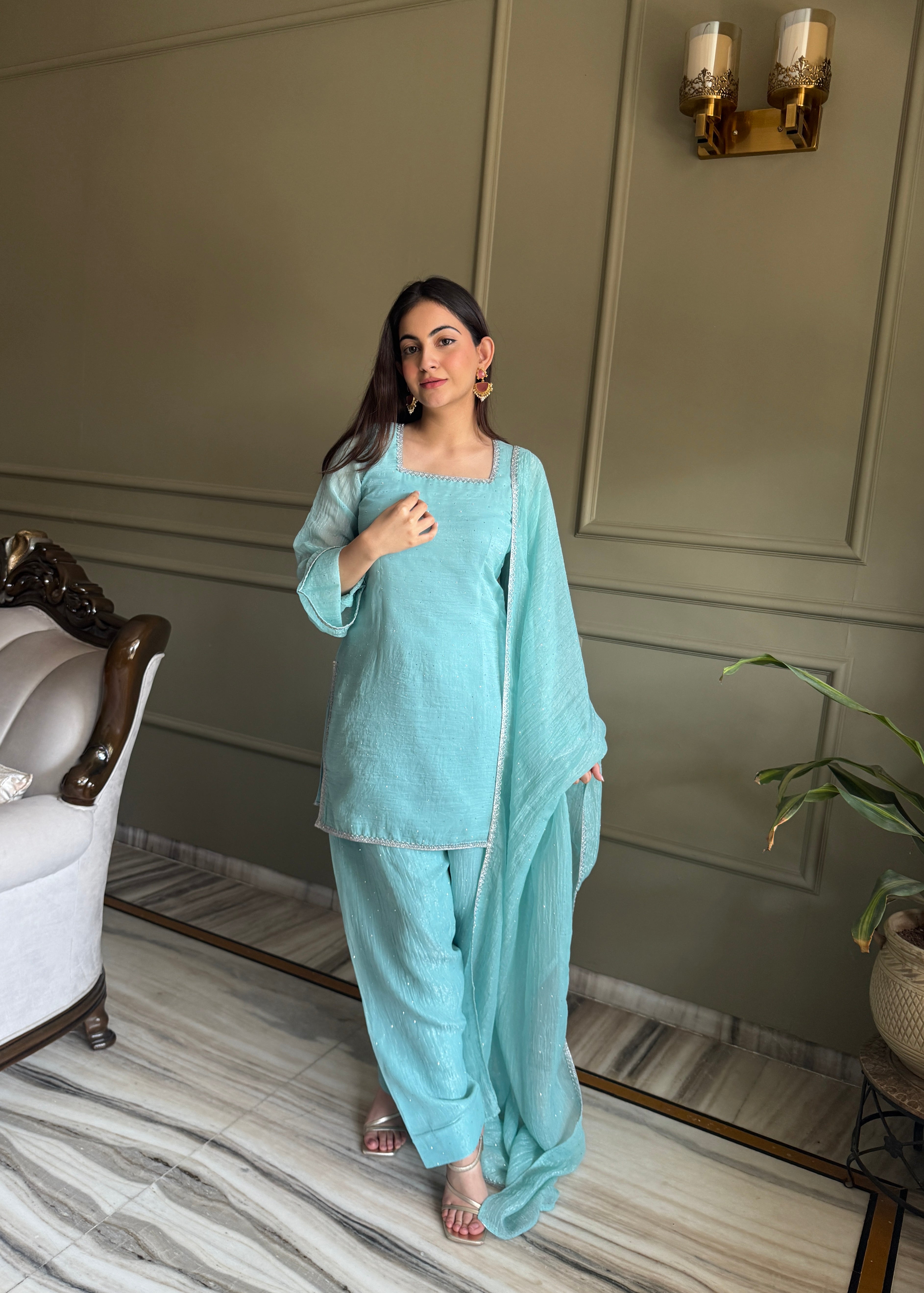 Aaisha Cruchy Silk Diamond Siroski Work Farsi Salwar Suit Set