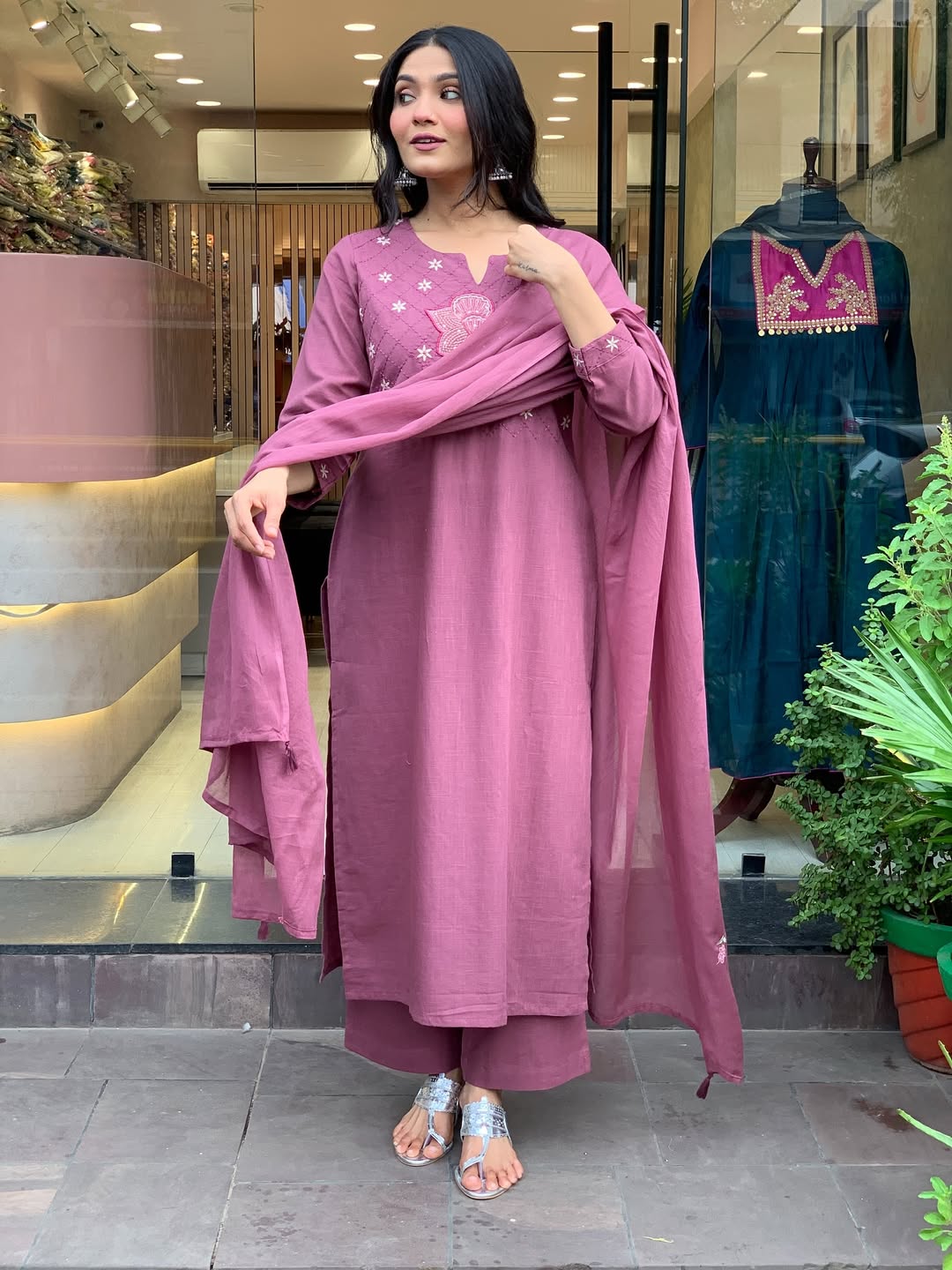Elegant Mauve 3-Piece Kurta Set with Dupatta
