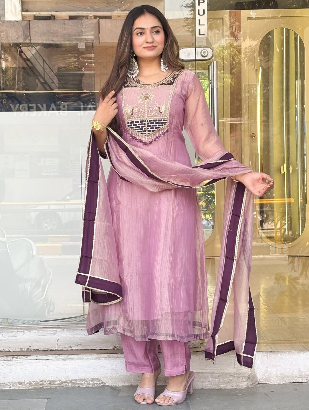 Pastel Mauve Ethnic Kurta Pant Set with Matching Dupatta