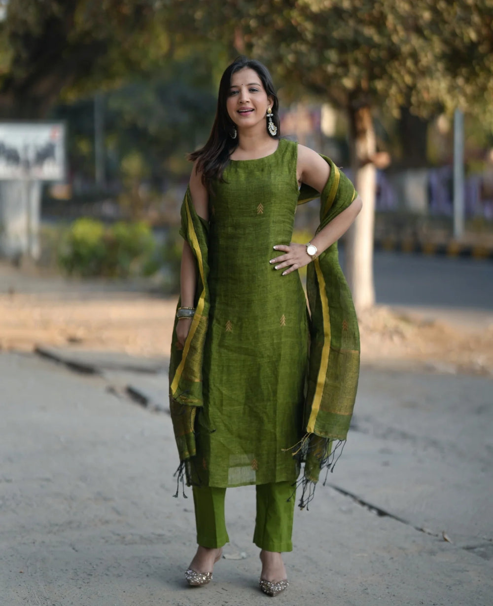 Classic Olive Green Straight Kurta Pant Set with Dupatta