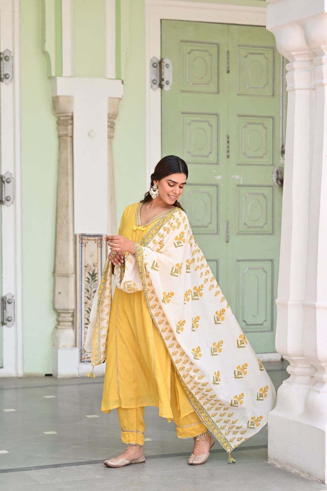 Elegant Yellow Ethnic Kurta Pant Dupatta Set for Women