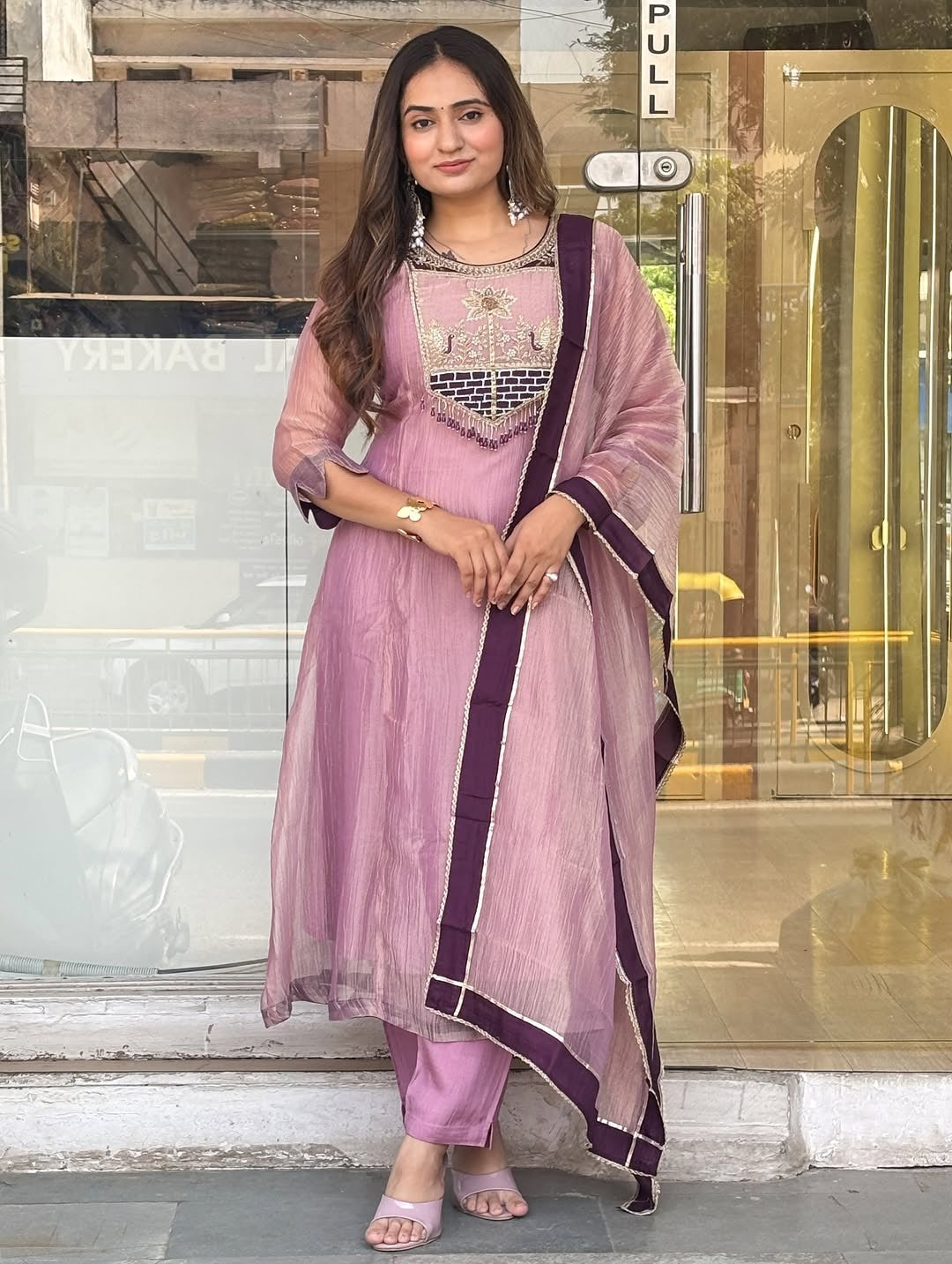 Pastel Mauve Ethnic Kurta Pant Set with Matching Dupatta