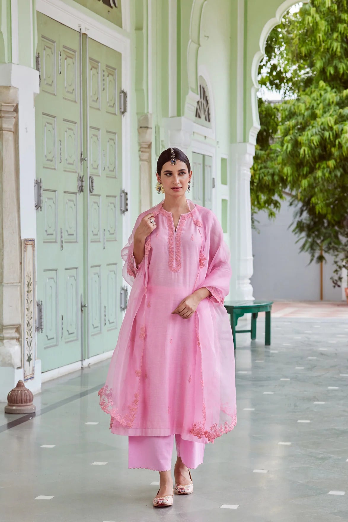 Light Pink Work Mul Chanderi with Ghewar Hand Embroidery Suit Set
